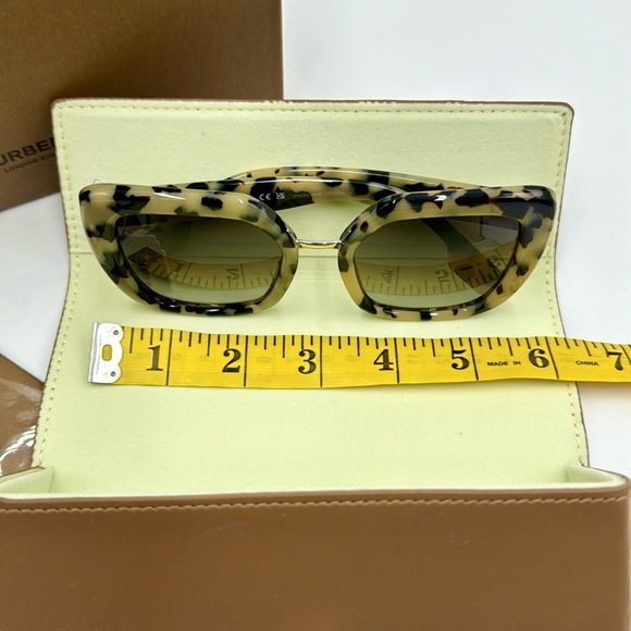 Burberry Charlotte 53mm Oversize Square Sunglasses - Picture 12 of 16